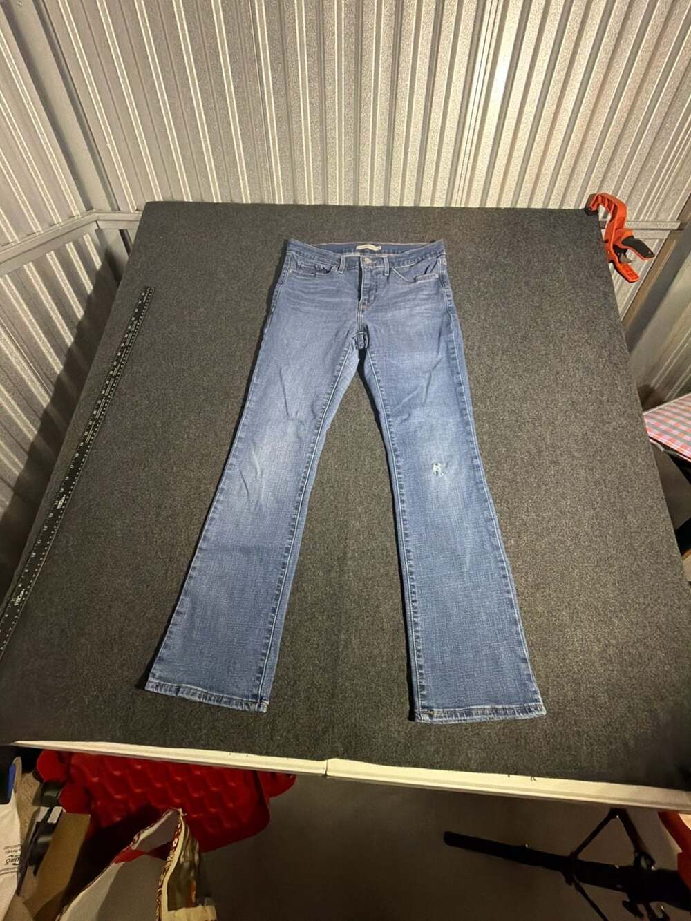 Levi's 315 Shaping Bootcut Jeans Women's Size 29 Light Wash Stretch Denim
